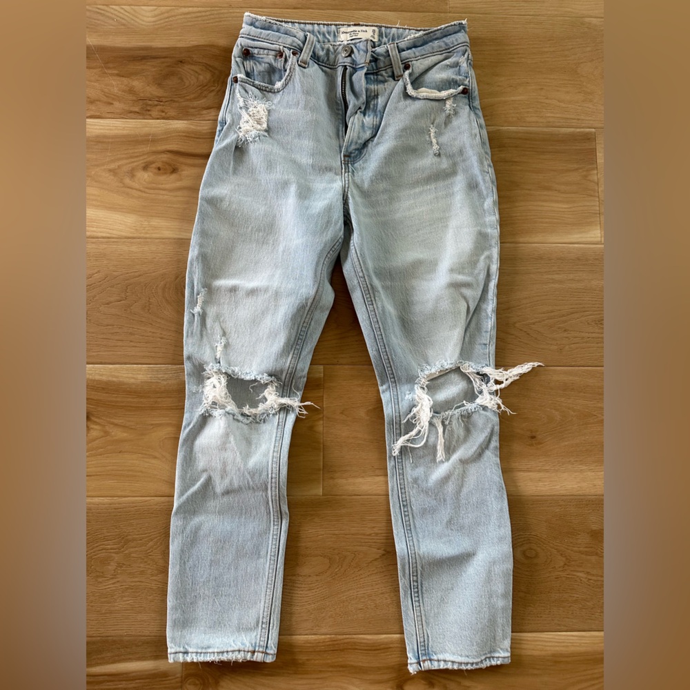 Abercrombie and Fitch High Rise Curve Love Jeans